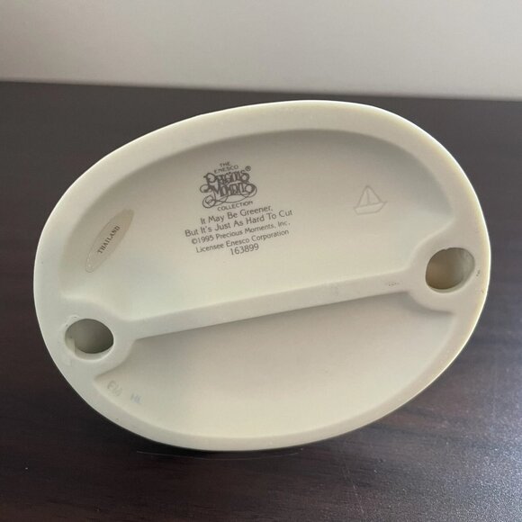 Precious Moments “It May Be Greener, But It’s Just As Hard To Cut” #163899, 1995 - Picture 7 of 11